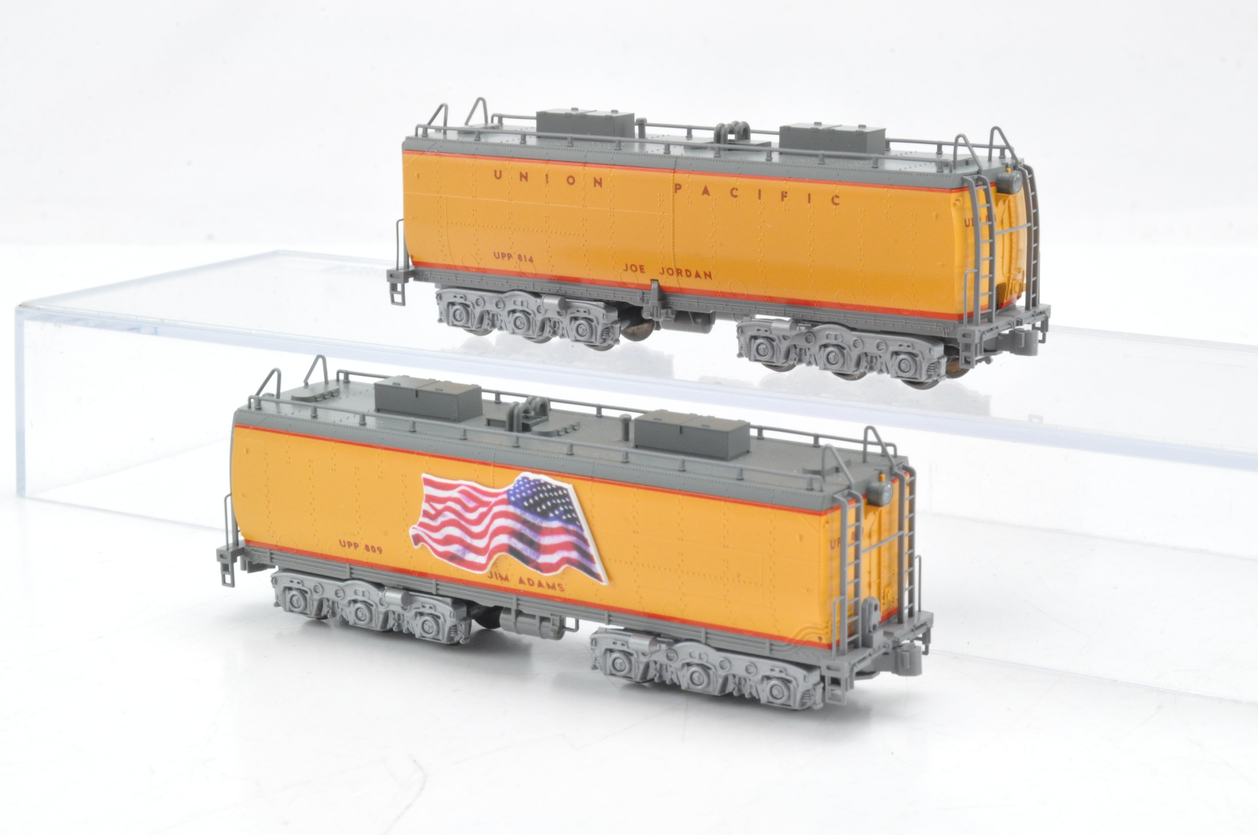 Kato USA N Scale Union Pacific Wassertender - 2-teiliges Modellbahn Set