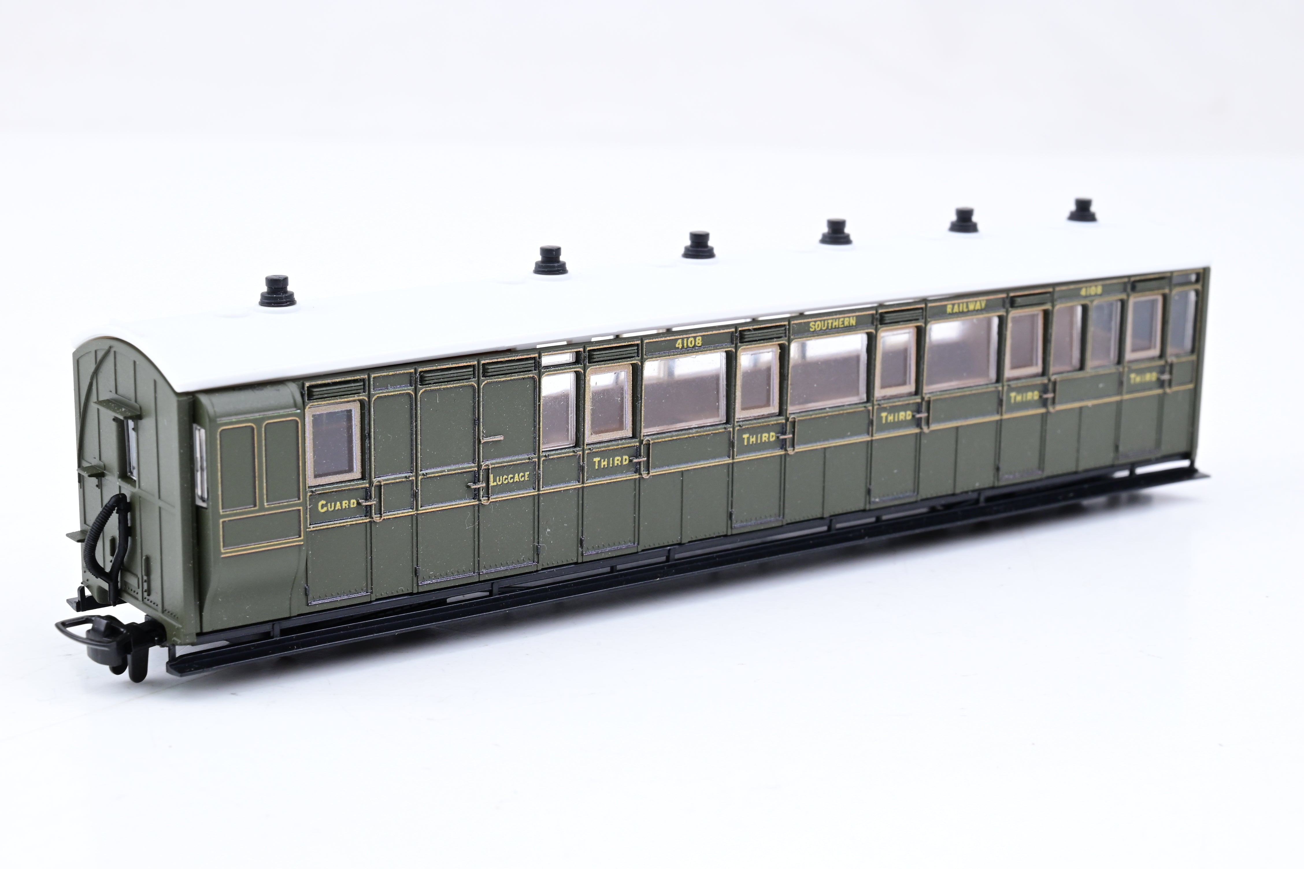 Peco OO9 Narrow Gauge GR-421A L&B Brake Coach SR Livery No.4108 - Boxe