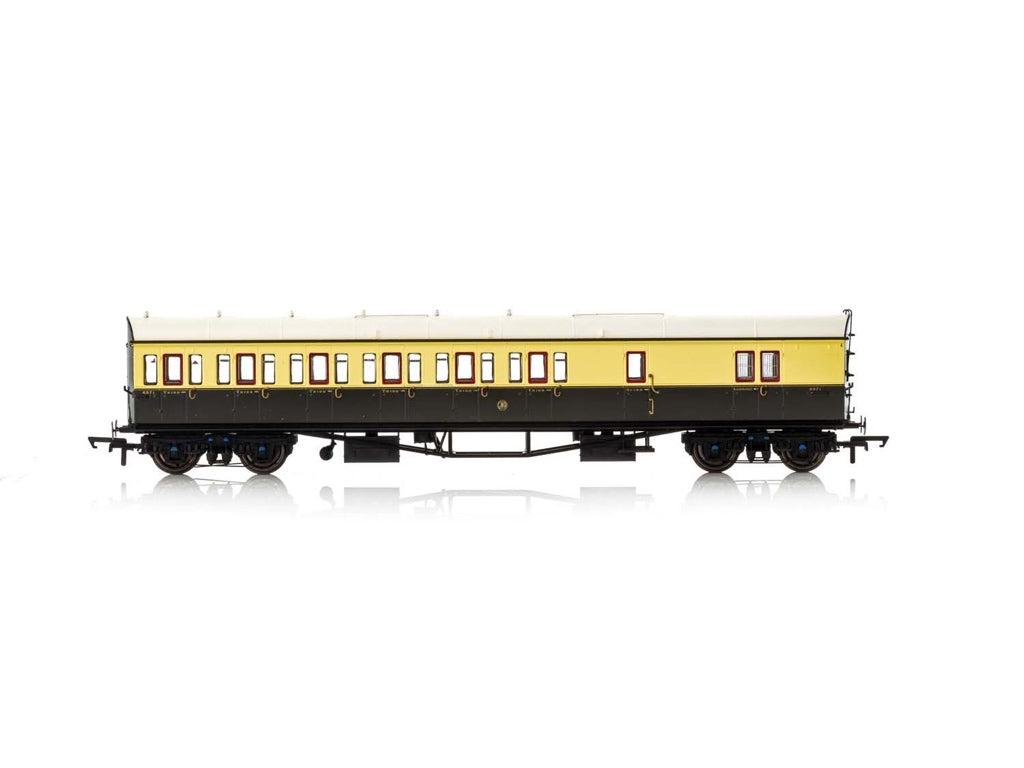 GWR, Collett 57' Bow Ended D98 Six Compartment Brake Third (Left Hand), 5503 - Era 3 GWR, Collett 57' Bow Ended D98 Six Compartment Brake Third (Left Hand), 5503 - Era 3
