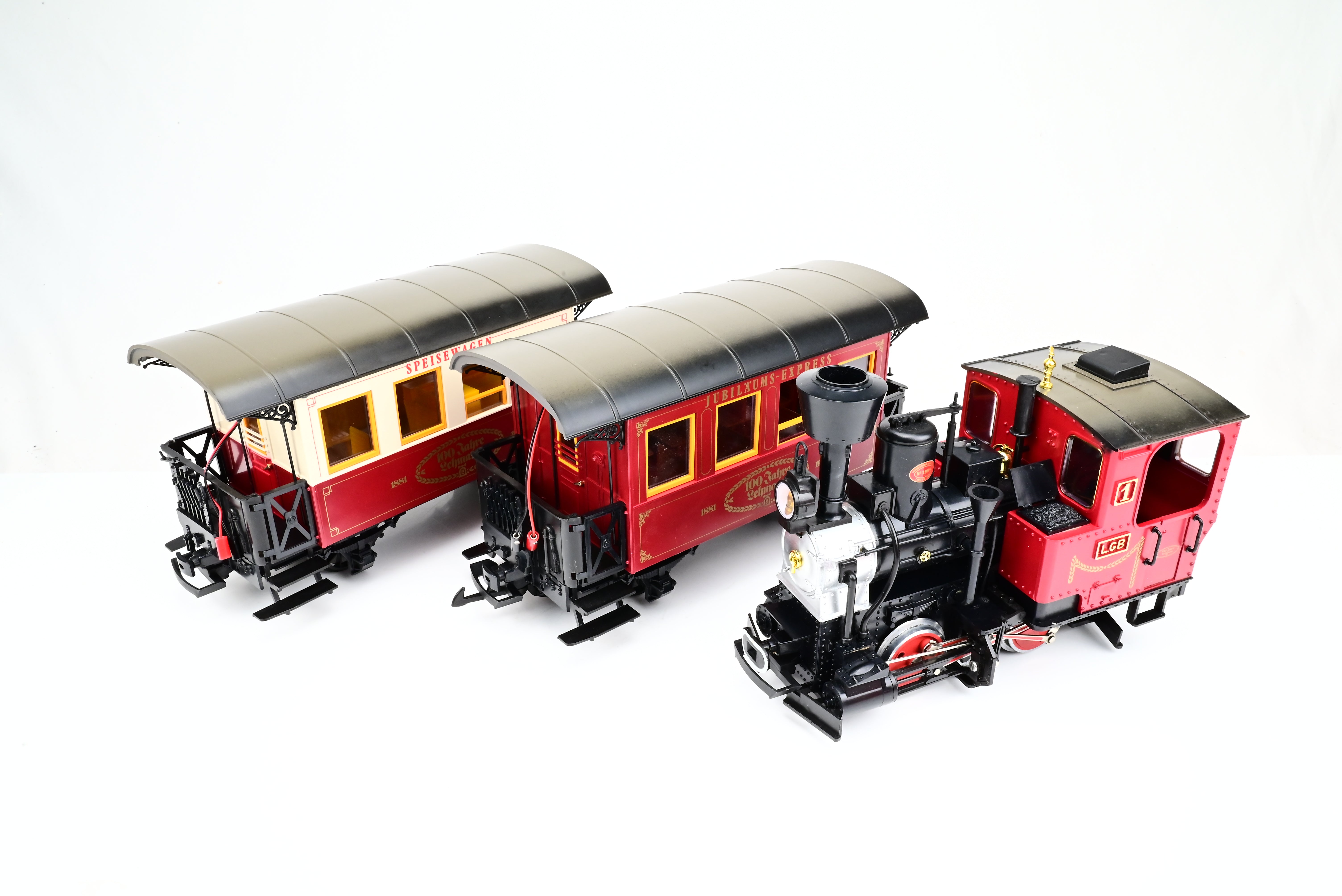 Sun Star 1:24 Scale 2901: RM8-VLT 8: The Original Routemaster, London