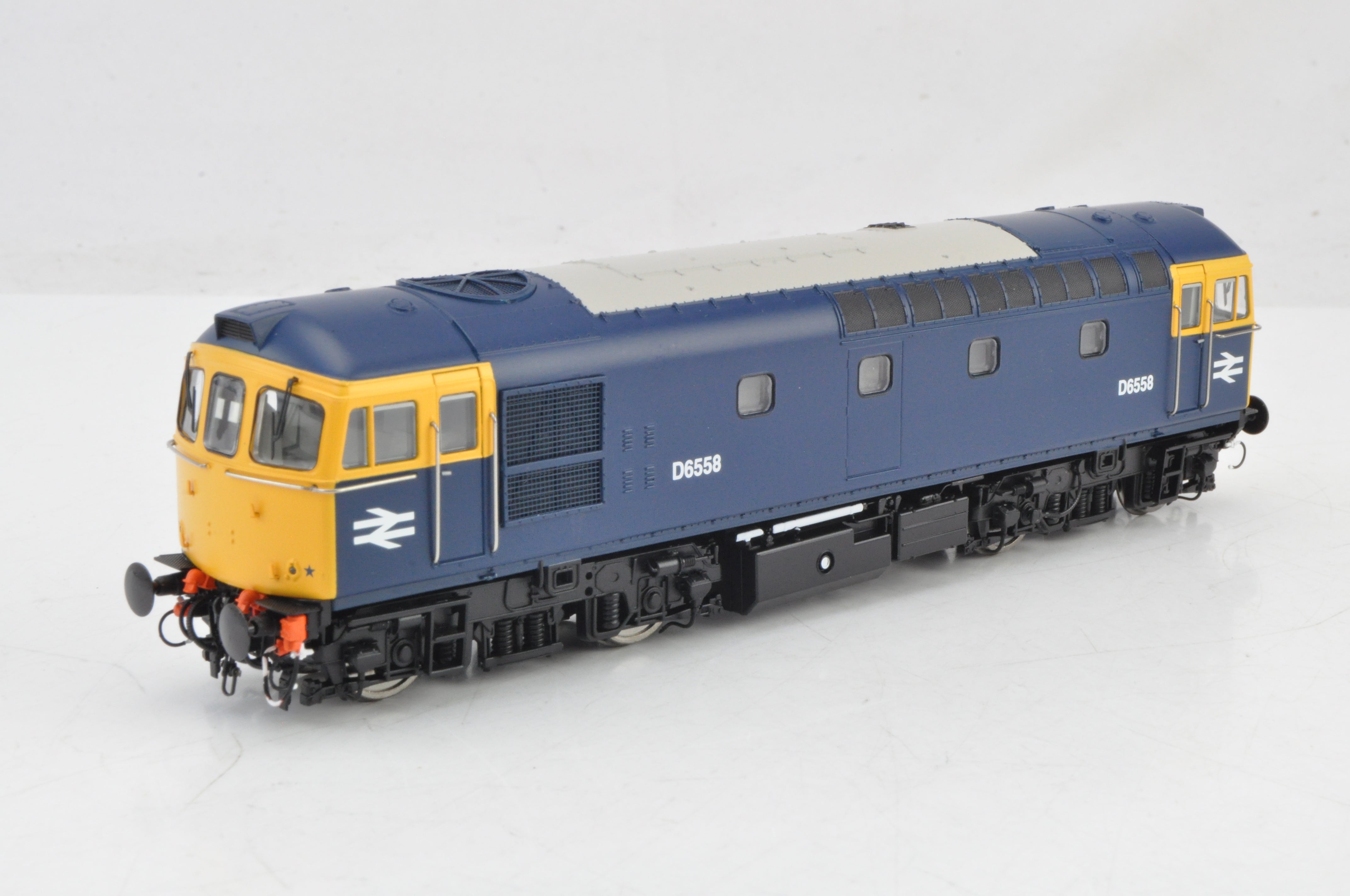 Heljan 3437 OO Gauge BR Blue Class 33/0 D6559, Full Yellow Ends