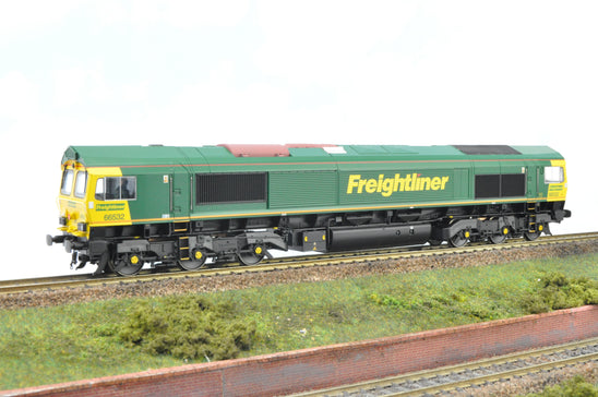 Bachmann OO Gauge 32-732 Freightliner Class 66 P&O Nedlloyd 66532