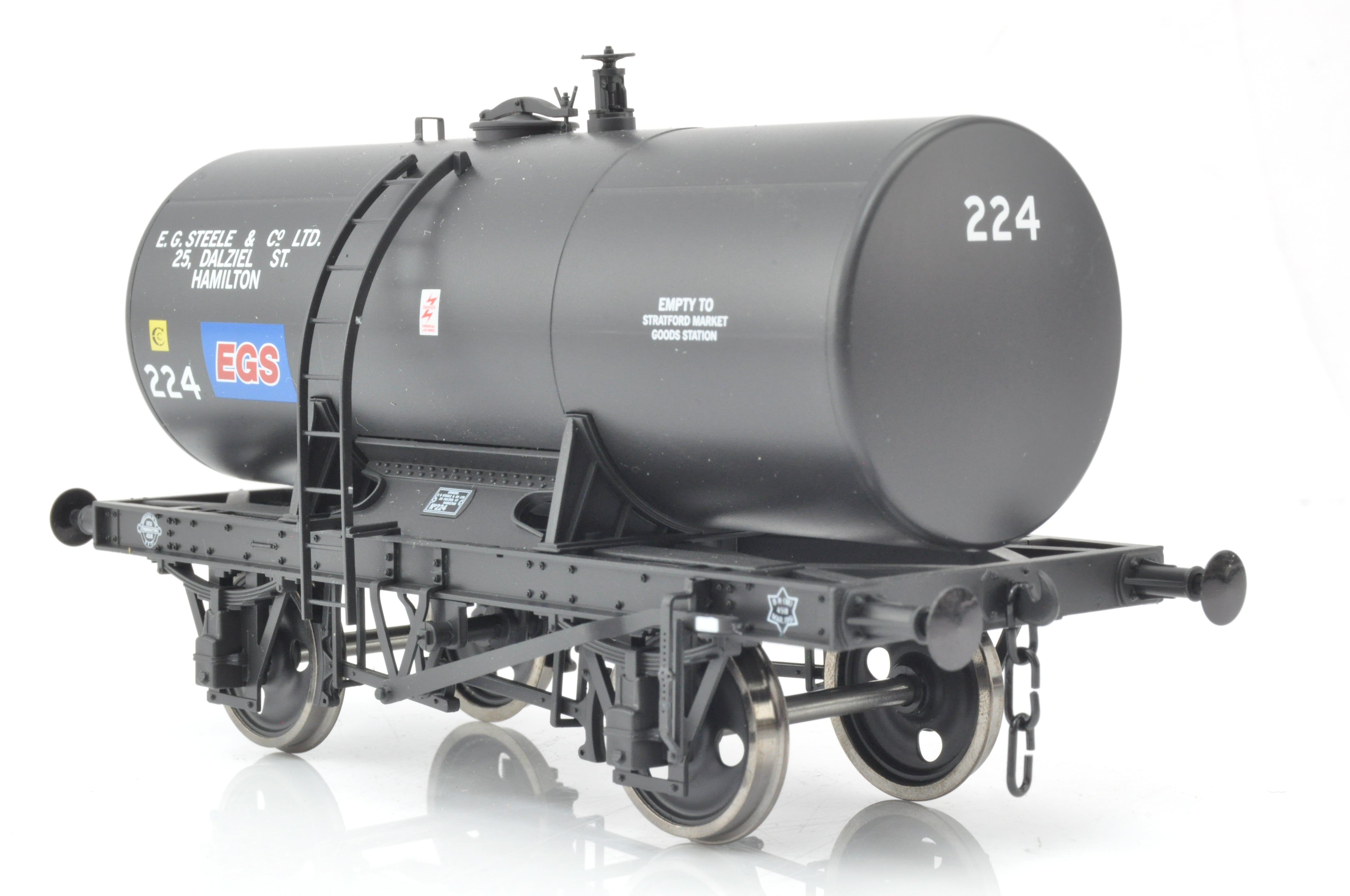 Dapol O Gauge 7F-063-003 Class B Anchor Mounted Tank, EGS 224