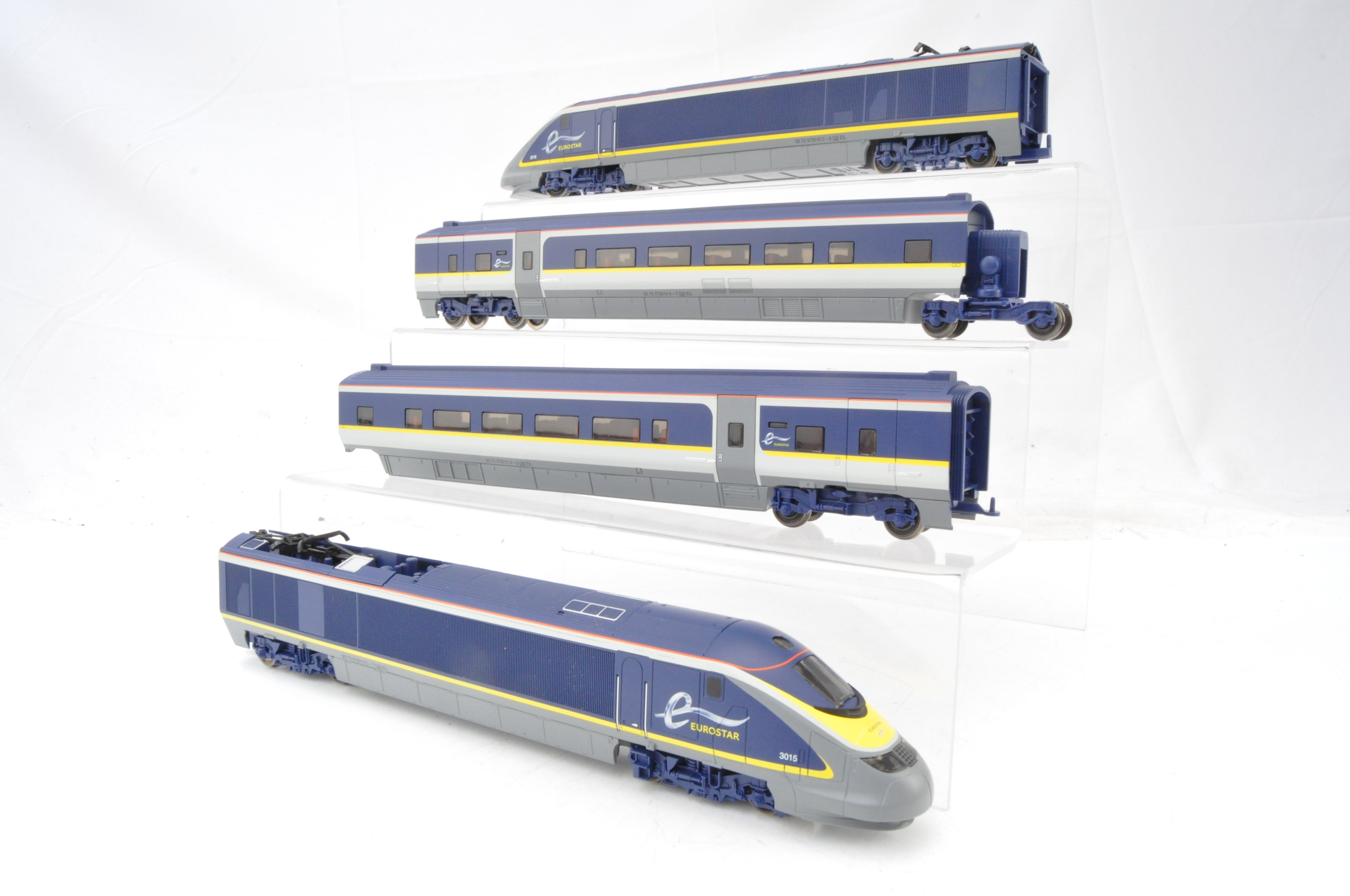 Hornby OO Gauge R3215 Eurostar Train Pack