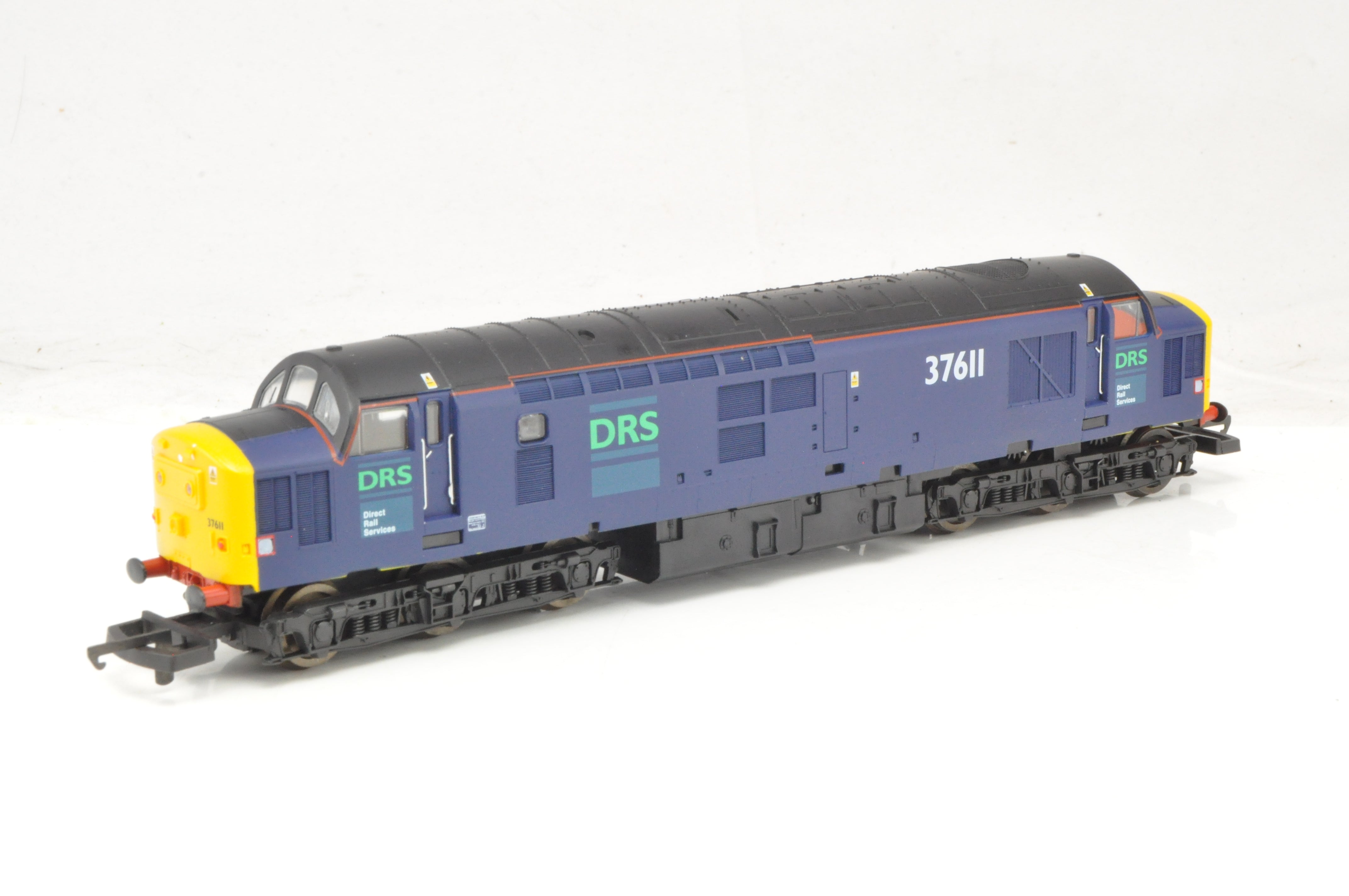 Lima OO Gauge 204683 DRS Blue Class 37 37611 Boxed