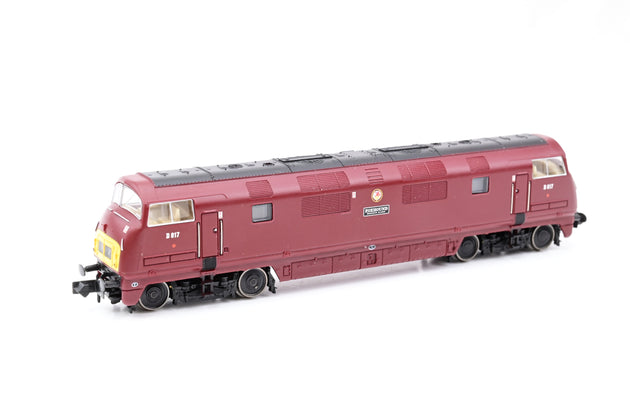 Graham Farish N Gauge 371-600 Class 42 Warship Diesel BR Maroon No.D817 'Foxhound' - Boxed