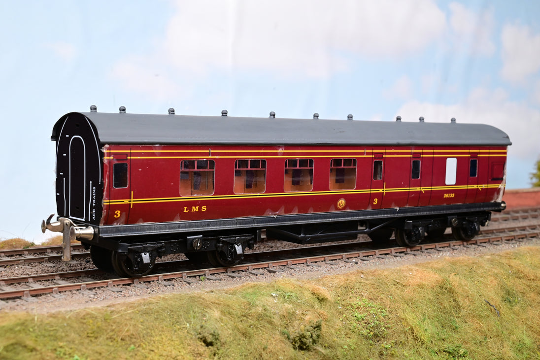 Train Rake Ace Trains Coarse Scale O Gauge Rake of 3 LMS Maroon Coaches