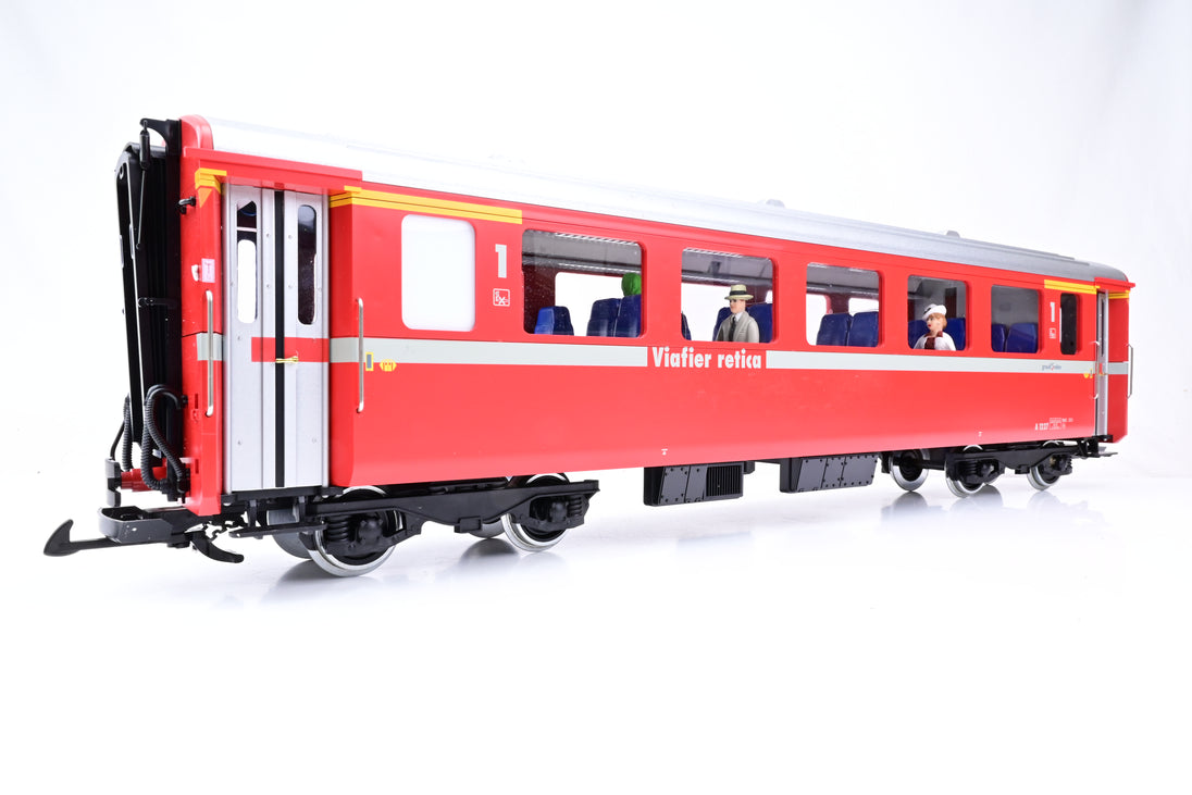 LGB G Gauge 30673 RHB 1st Class Passenger Coach