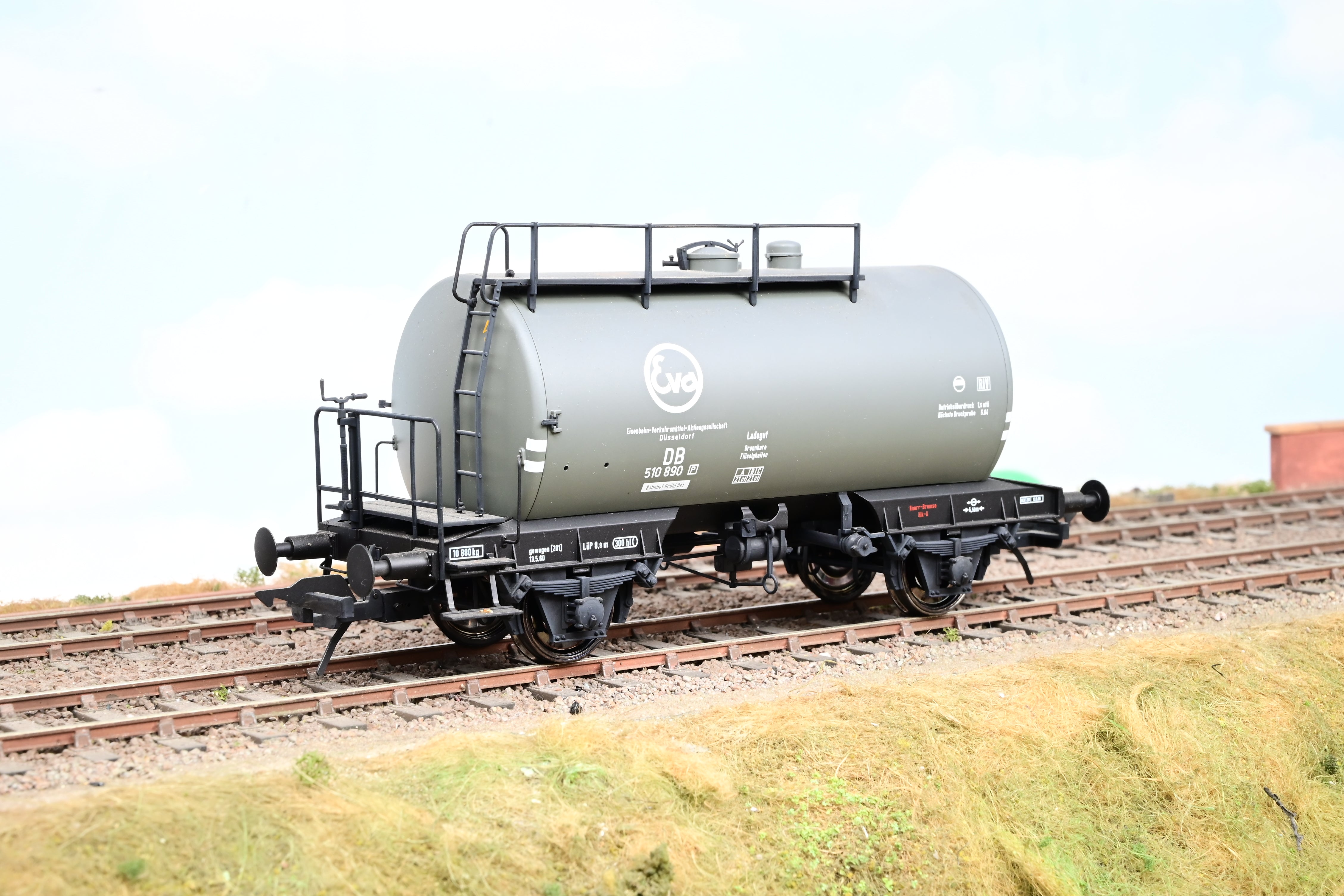 Lenz O Gauge DB 'Eva' Tank Wagon No.510 890 - Unboxed