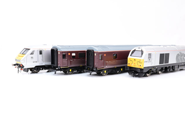 Hornby OO Gauge R2890 'EWS Manager's Train' Train Pack - Boxed