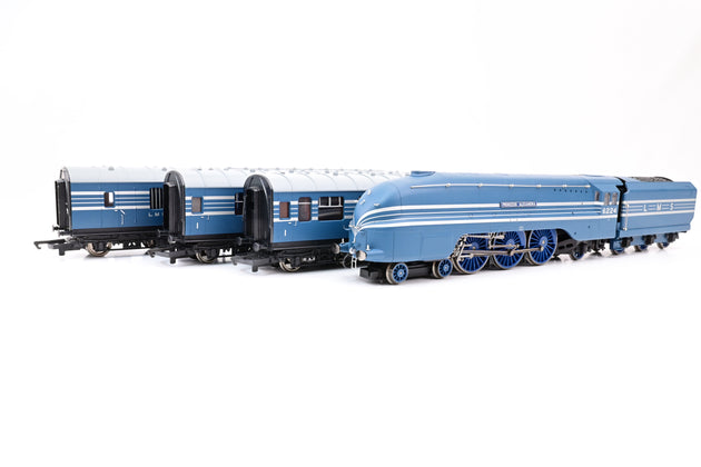 Hornby OO Gauge R2199M 'The Coronation Scot' Train Pack - Boxed