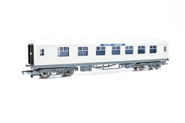 Hornby OO Gauge R2278M 'The Silver Jubilee' Train Pack - Boxed