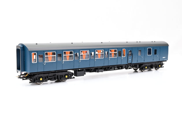 Hornby OO Gauge R2946 BR Blue Class 423 VEP w/ Slam Doors 4-Car Train Pack No.7756 - Boxed