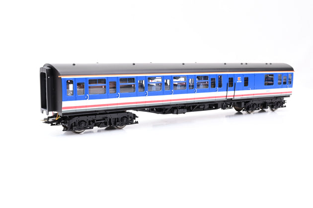 Hornby OO Gauge R2947 NSE 4 VEP Class 423/1 Train Pack No.3588