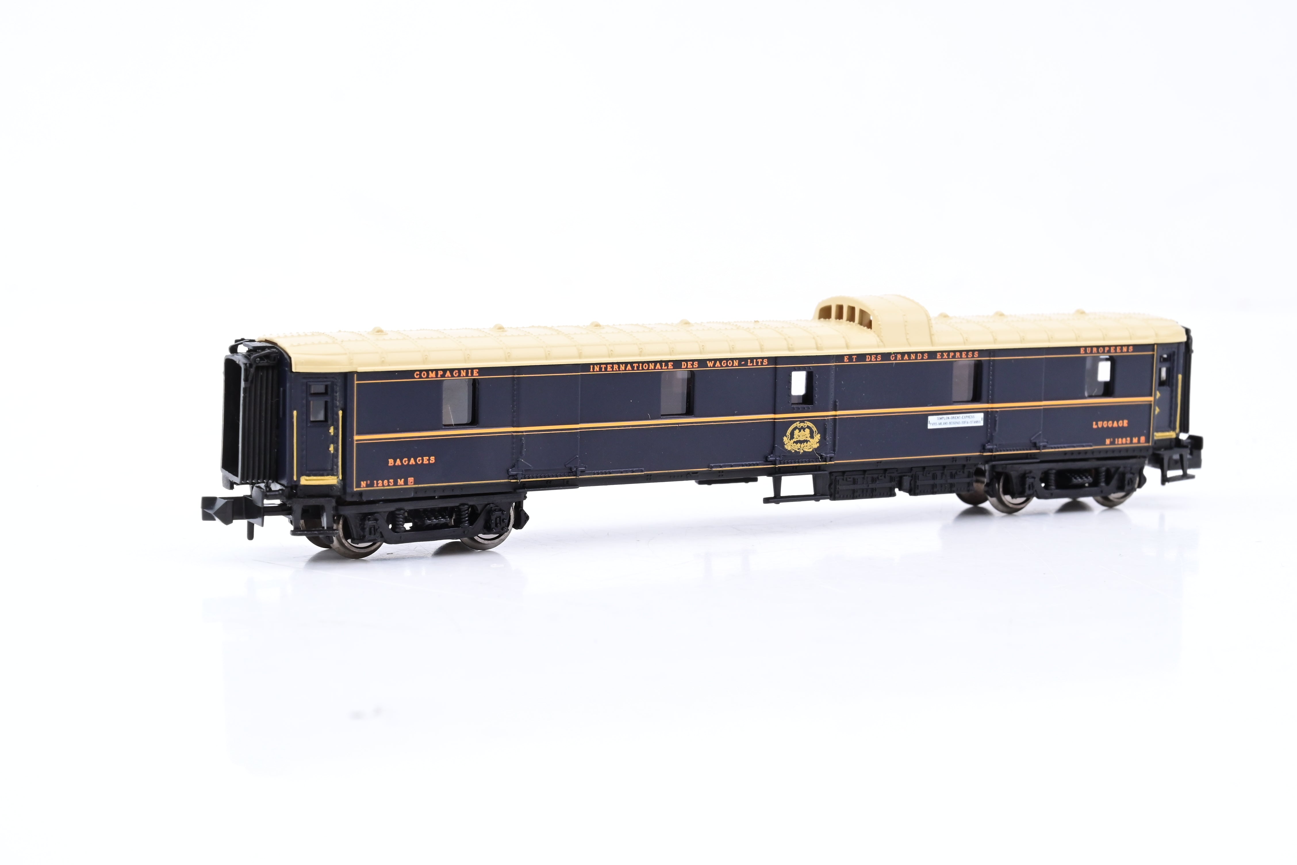 Arnold N Gauge HN4001 'Simplon Orient Express' 5-Coach Set