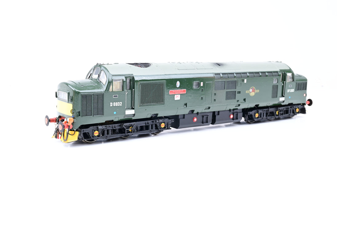 Bachmann OO Gauge BR Green Class 37 No.37232 'The Institution of Railw