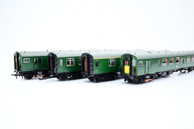 Bachmann OO Gauge 31-425A 4CEP EMU Late SR Multiple Unit Green No.7141 - Boxed