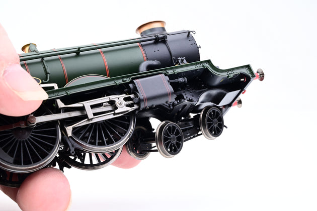 Hornby OO Gauge R2994XS BR 4-6-0 Castle Class 7P 'Clun Castle' - DCC Sound, Boxed