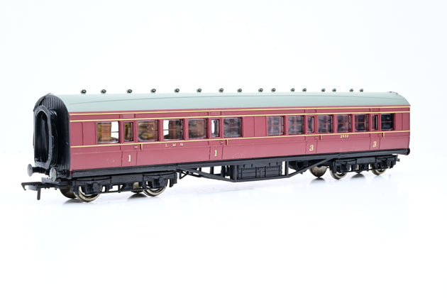 Bachmann OO Gauge 34-251 57ft Corridor 1st/3rd Maroon LMS
