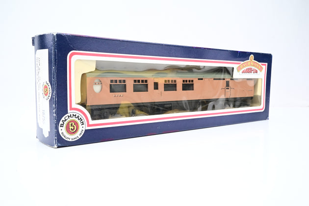 Bachmann OO Gauge 34-452 63ft Thompson 2nd Brake Post War Brown LNER No.1908