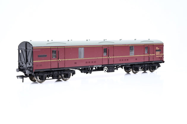 Bachmann OO Gauge 39-271 BR Mk1 GUV BR Maroon No.W86253