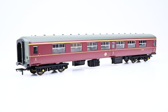 Bachmann OO Gauge 39-332 BR Mk2 FK Corridor First Maroon No.E13373