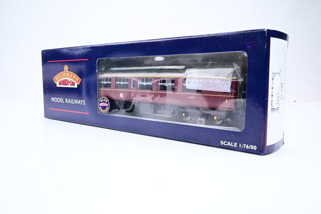 Bachmann OO Gauge 39-332 BR Mk2 FK Corridor First Maroon No.E13373