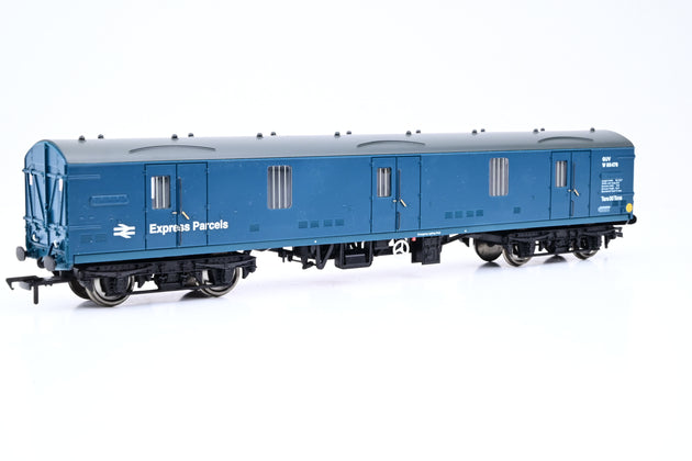 Bachmann OO Gauge 39-272 BR Mk1 GUV BR Blue 'Express Parcels" No.W86479