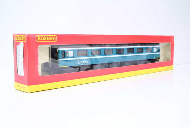 Hornby OO Gauge R4136A Anglia Railways Mk2 Coach No.6800 - Boxed