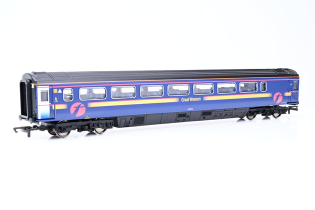 Hornby OO Gauge R4276 First Great Western GWT Mk3 Trailer Guard's Standard Coach No.44018 - Boxed