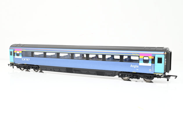 Hornby OO Gauge R4226B ONE Railways Mk3 1st Class Coach No.11037