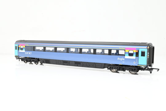 Hornby OO Gauge R4226B ONE Railways Mk3 1st Class Coach No.11037