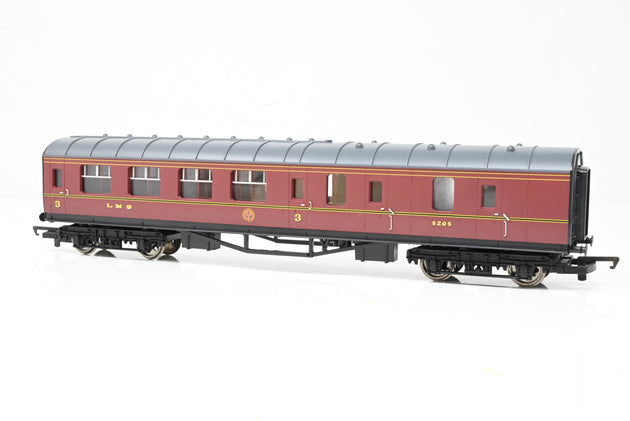 Hornby OO Gauge R4129A LMS Brake Coach No.5205