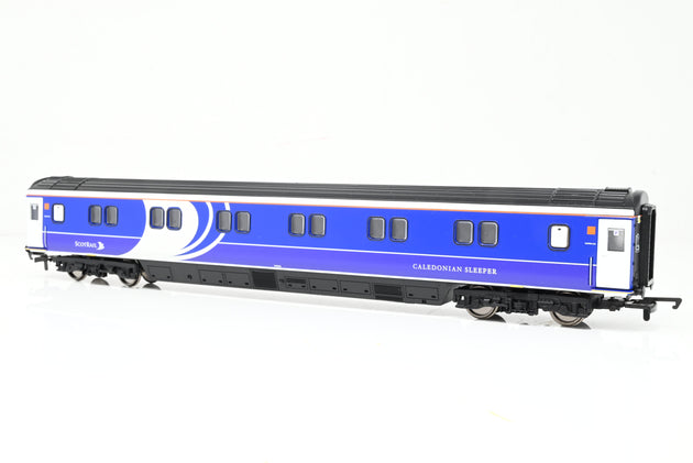 Hornby OO Gauge R4283 Scotrail Caledonian Sleeper Coach No.10605