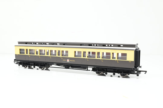 Hornby OO Gauge R4222A GWR Clerestory 3rd Coach No.3163