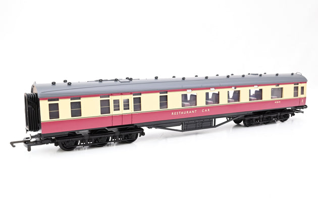 Hornby OO Gauge R4188A BR 68ft Dining Car No.M231M
