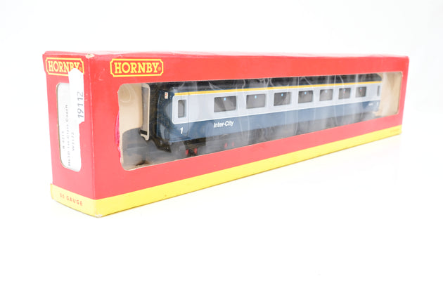 Hornby OO Gauge R4215 BR Mk2D 1st Class Coach No.W3172
