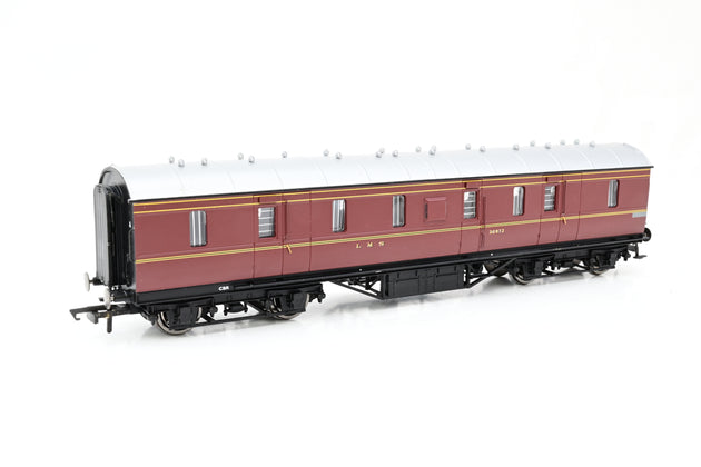 Hornby OO Gauge R4233 LMS Standard Period 3 Full Brake Coach No.30972