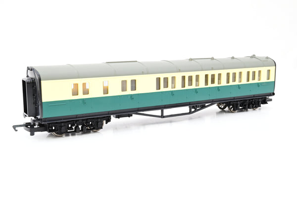 Hornby OO Gauge R121 Gordon Brake Coach