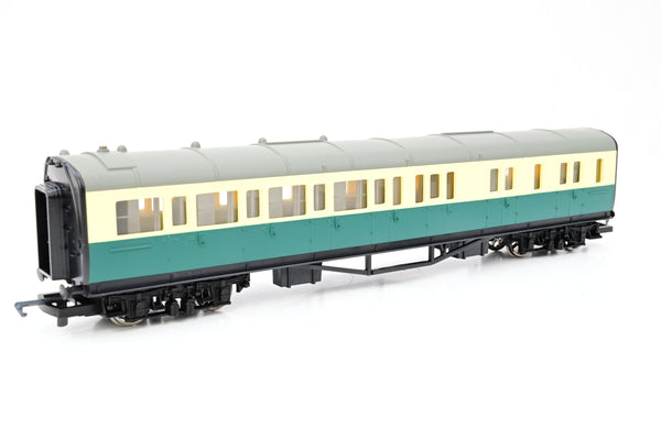 Hornby OO Gauge R121 Gordon Brake Coach