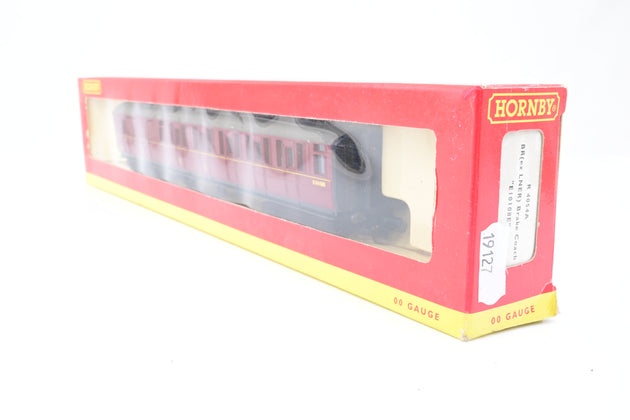 Hornby OO Gauge R4054A BR Ex LNER Brake Coach No.E10108E