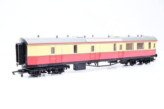 Hornby OO Gauge R4029 BR Centenary Brake Coach No.W4578W