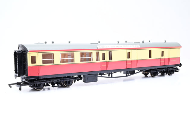 Hornby OO Gauge R4029 BR Centenary Brake Coach No.W4578W