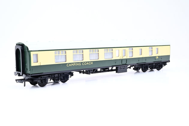 Hornby OO Gauge R4604 BR Mk1 Camping Coach No.176