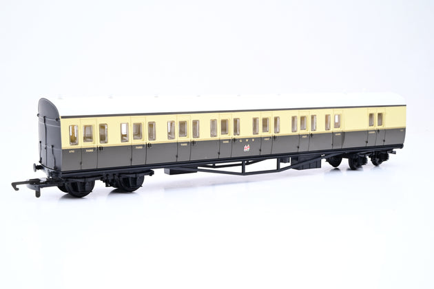 Hornby OO Gauge R4030C GWR Suburban B Coach No.6762