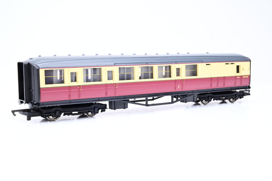 Hornby OO Gauge R4190 BR Brake Coach Crimson/Cream No.E10102E