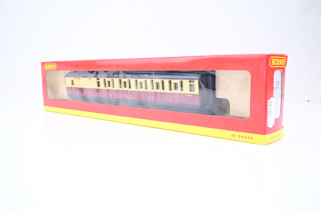 Hornby OO Gauge R4190 BR Brake Coach Crimson/Cream No.E10102E