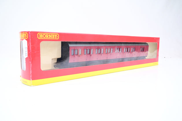 Hornby OO Gauge R4293B BR Suburban B Coach No.W6535W