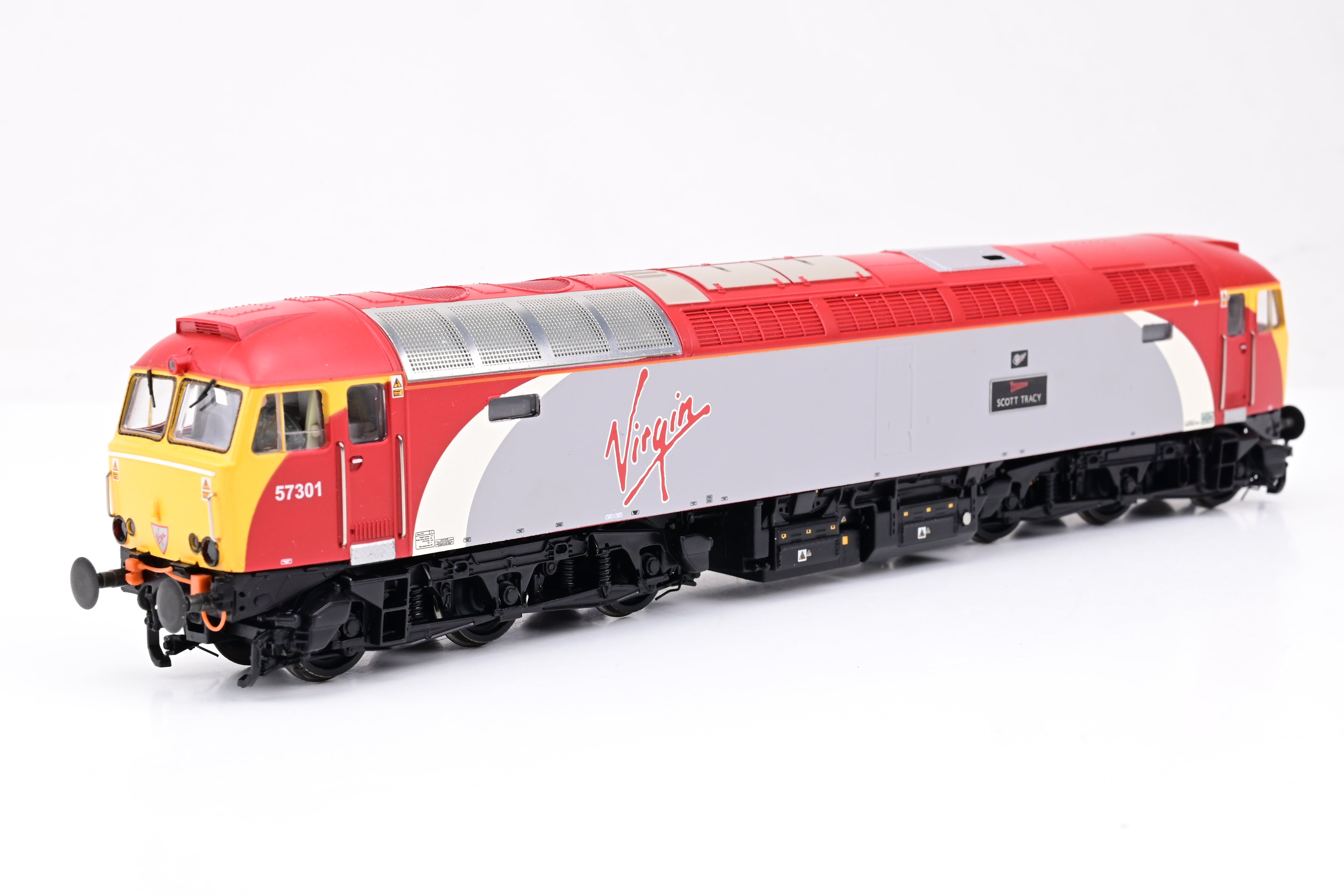 Bachmann OO Gauge 32-751 Virgin Trains Class 57/0 Diesel Locomotive 'S