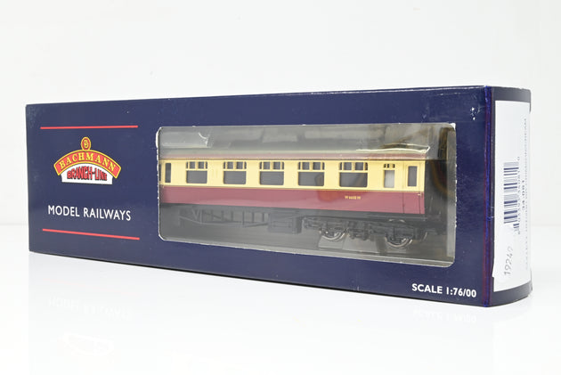 Bachmann OO Gauge 34-081 Collett 60' Coach 1st/2nd Class Corridor BR Cimson/Cream No.W6608W - Boxed